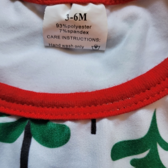 Romper jumpsuit baby girl 3-6 months boutique holiday ruffle tree - Picture 2 of 2